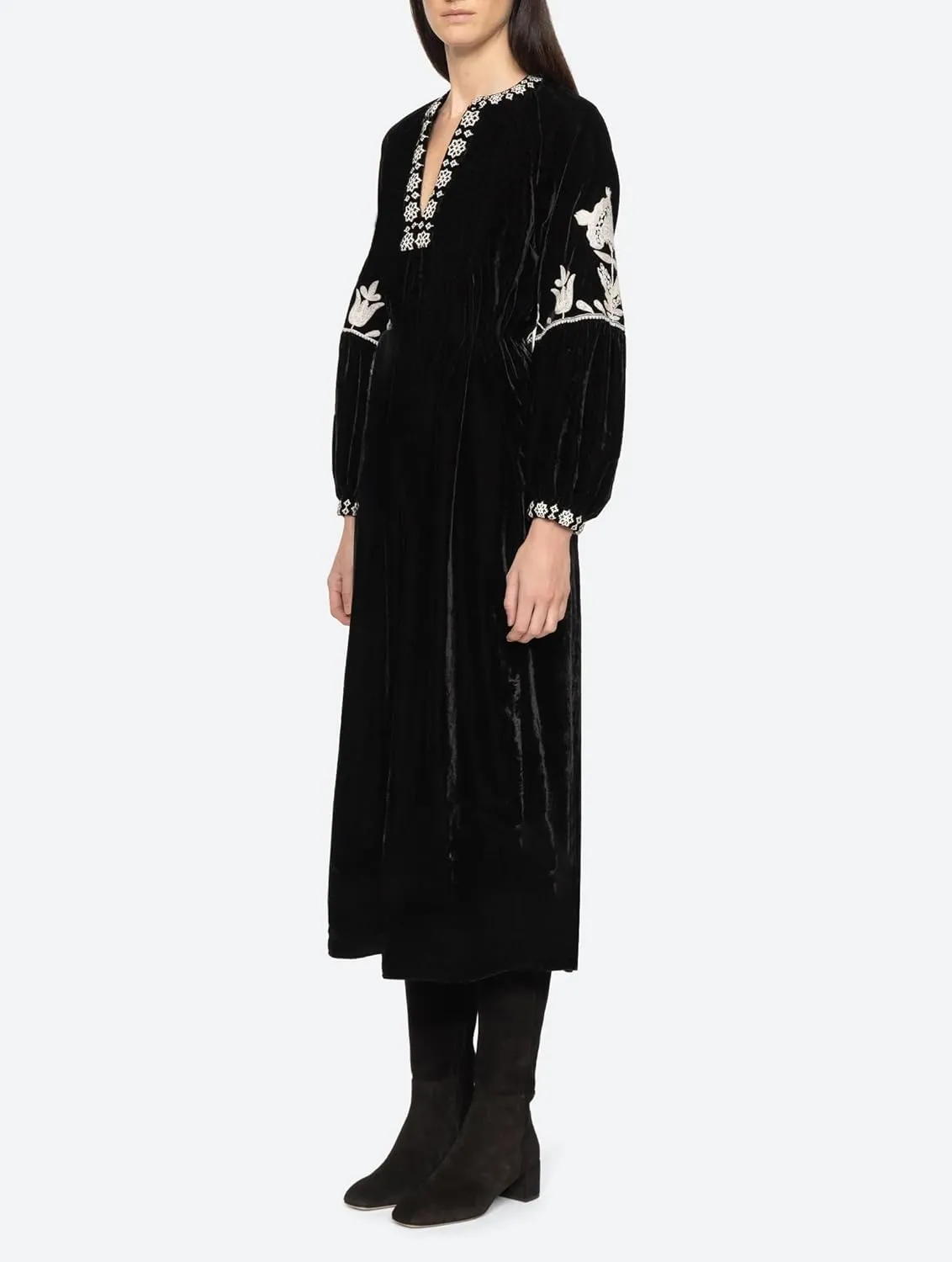 D-Sun Women's Velvet Maxi Dress Embroidered V Neck Floral Pattern Long Dresses Formal Long Cocktail Wedding Party Dresses