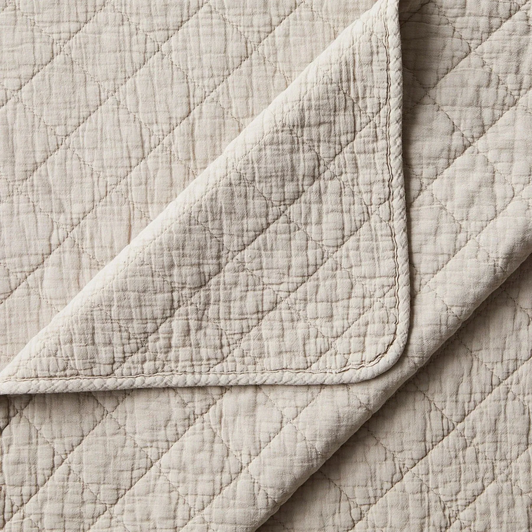 HiEnd Accents Stonewashed 100% Cotton Voile Gauze Quilt in Twin, Full, Queen, King