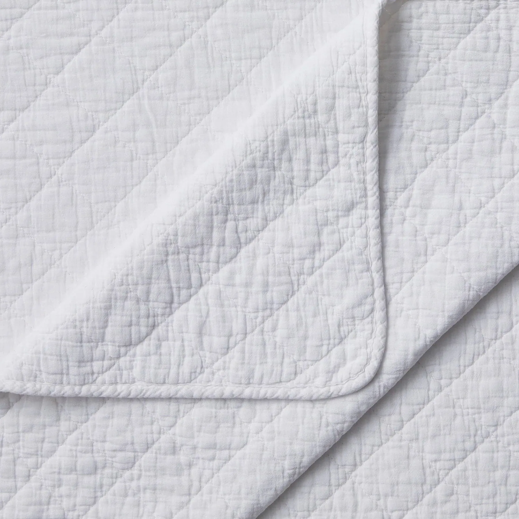 HiEnd Accents Stonewashed 100% Cotton Voile Gauze Quilt in Twin, Full, Queen, King